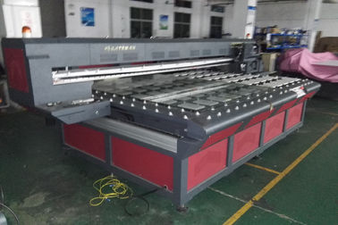 Китай Принтер цифров UV планшетный, разрешение печатной машины большого формата высокое поставщик