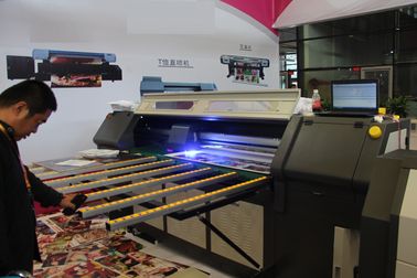 Китай Высокий крен разрешения 1440 ДПИ для того чтобы свернуть печатную машину экрана для доски плексигласа поставщик
